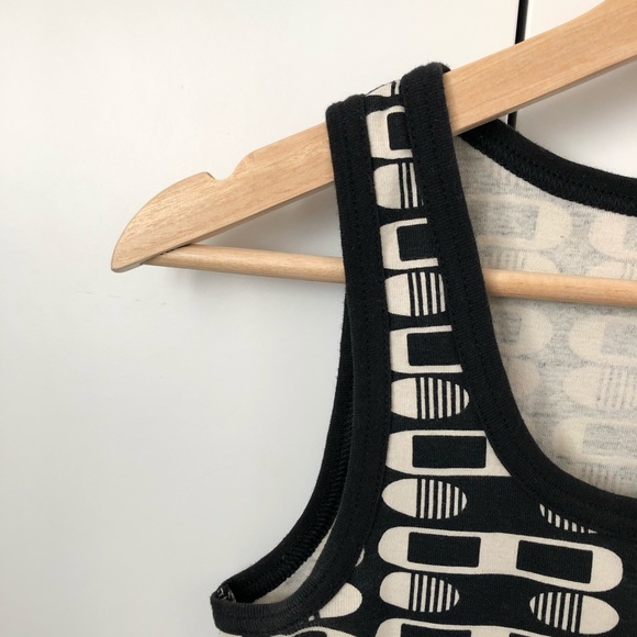 Patterned Black and Off-White Tank Top - Picture 5 of 5